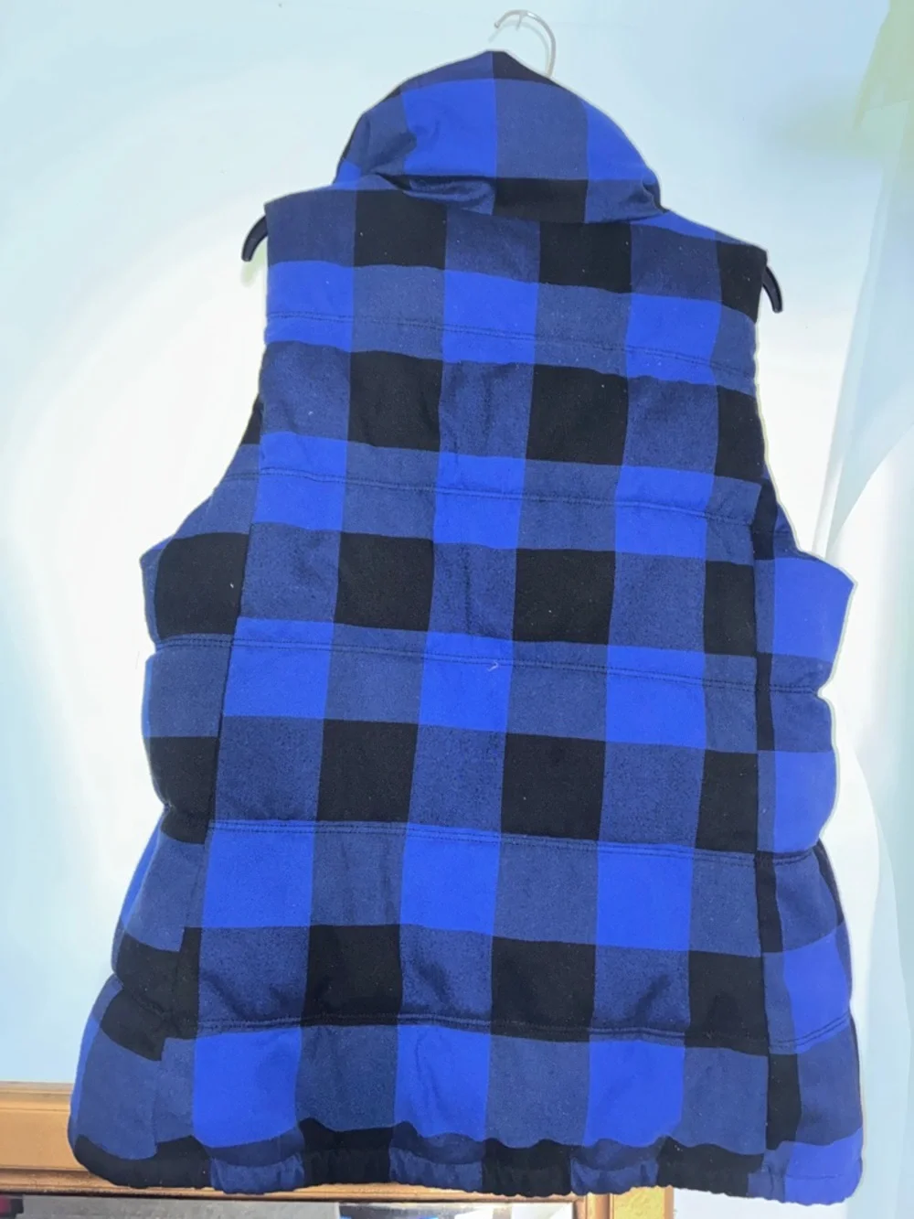 Old Navy Boys Blue Buffalo Plaid Puffer Vest M